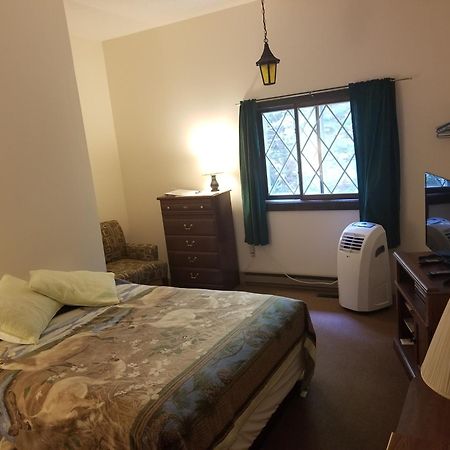 אלבני Kancamagus Swift River Inn חדר תמונה